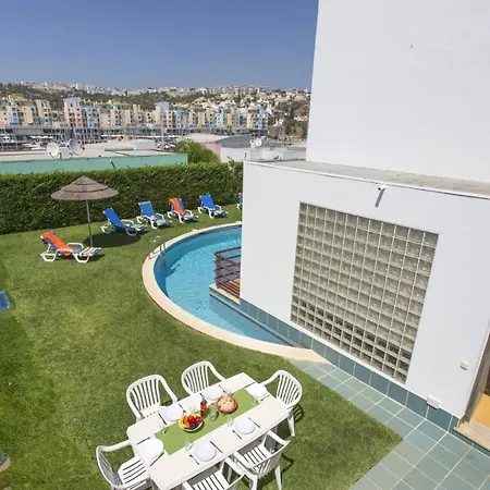 Villa Marina Azul By *